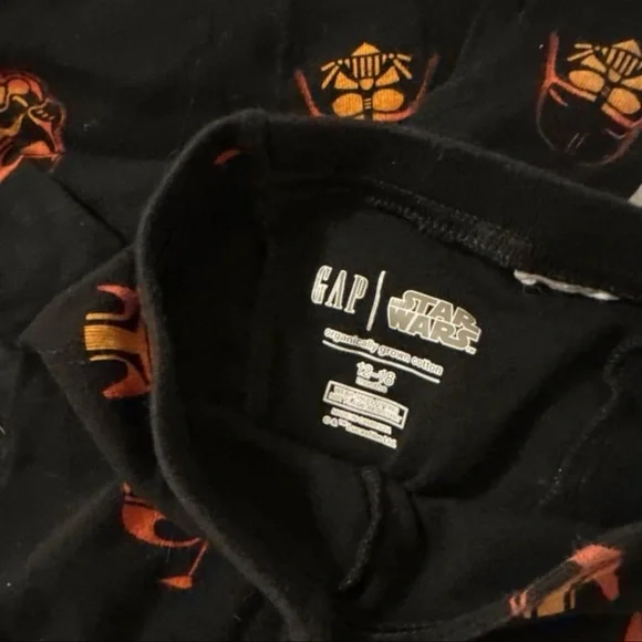 Gap Star Wars Pajamas - Picture 3 of 5